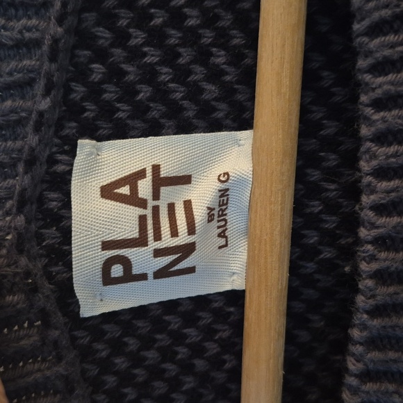 Planet By Lauren G Inside Out/reverse Sweater Black/Gray Raglan Sleeves OS - Picture 3 of 8